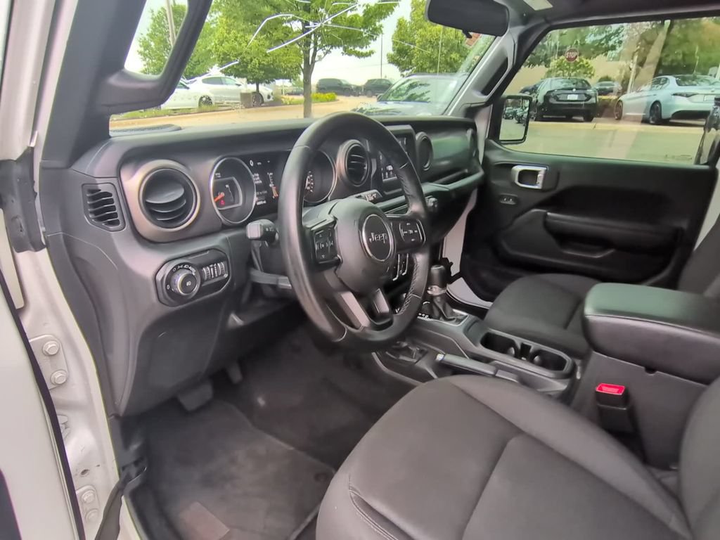 Used 2020 Jeep Wrangler Unlimited Sport S AWD/4WD image 10