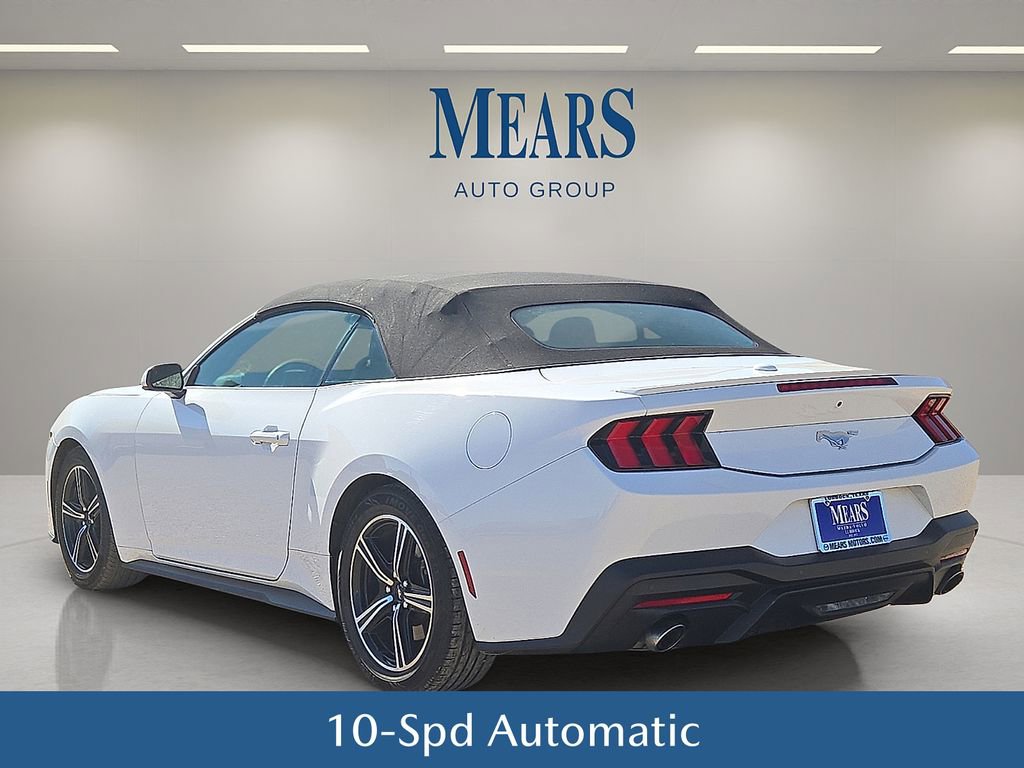 Used 2024 Ford Mustang Premium image 4