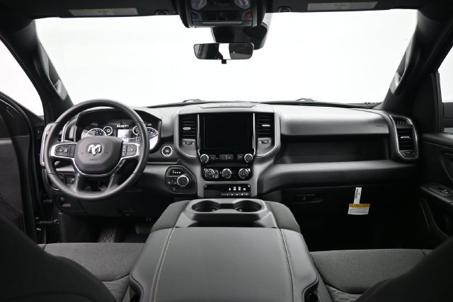New 2027 RAM 1500 Express AWD/4WD image 28