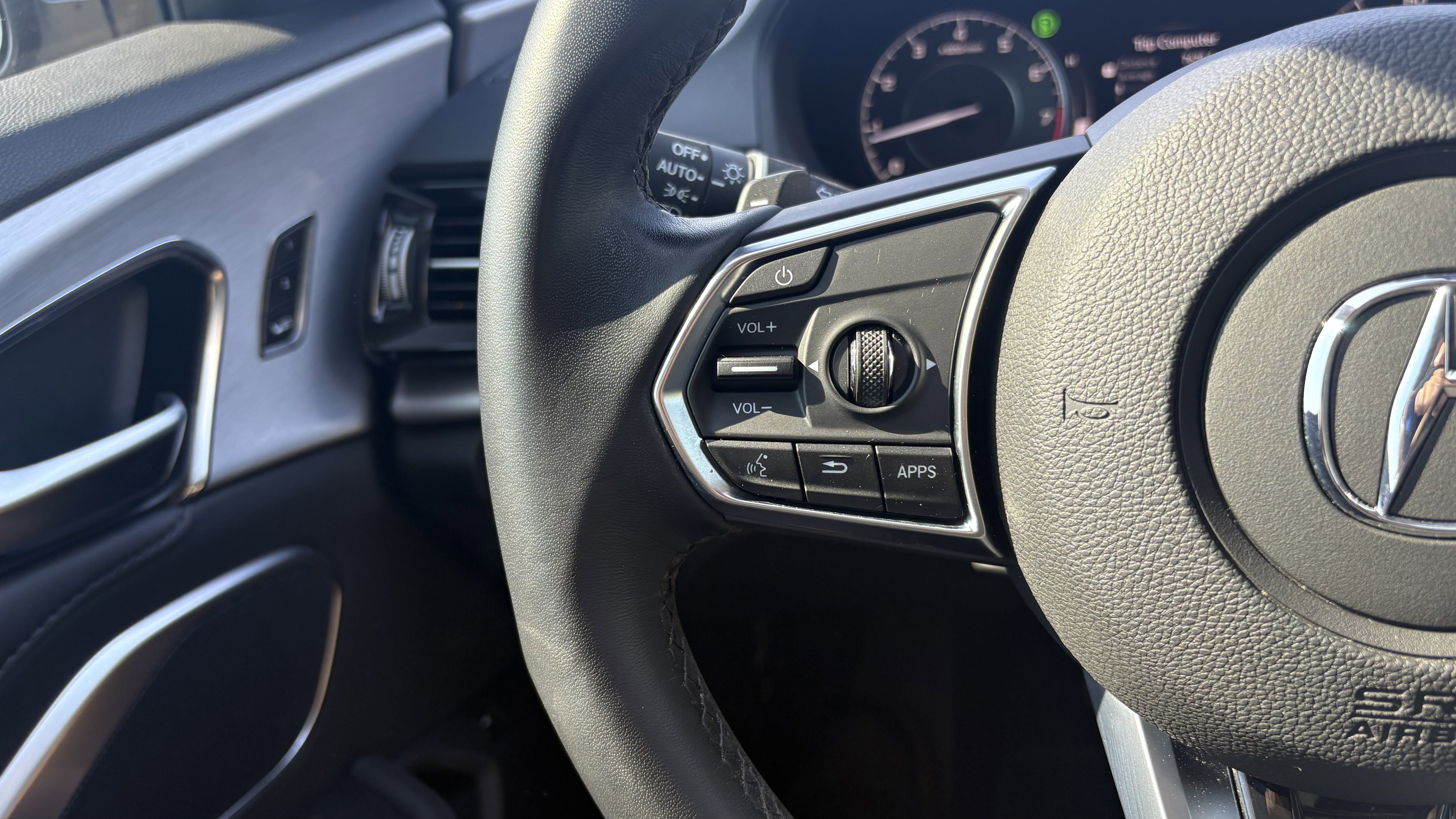 Used 2024 Acura RDX SH-AWD image 20