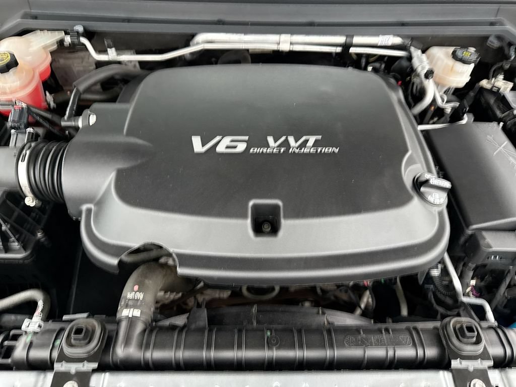 Used 2022 Chevrolet Colorado W/T AWD/4WD image 25
