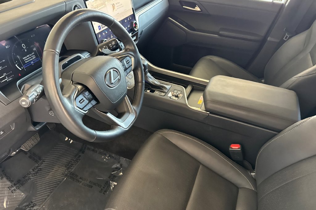 Used 2024 Lexus GX 550 AWD/4WD image 12