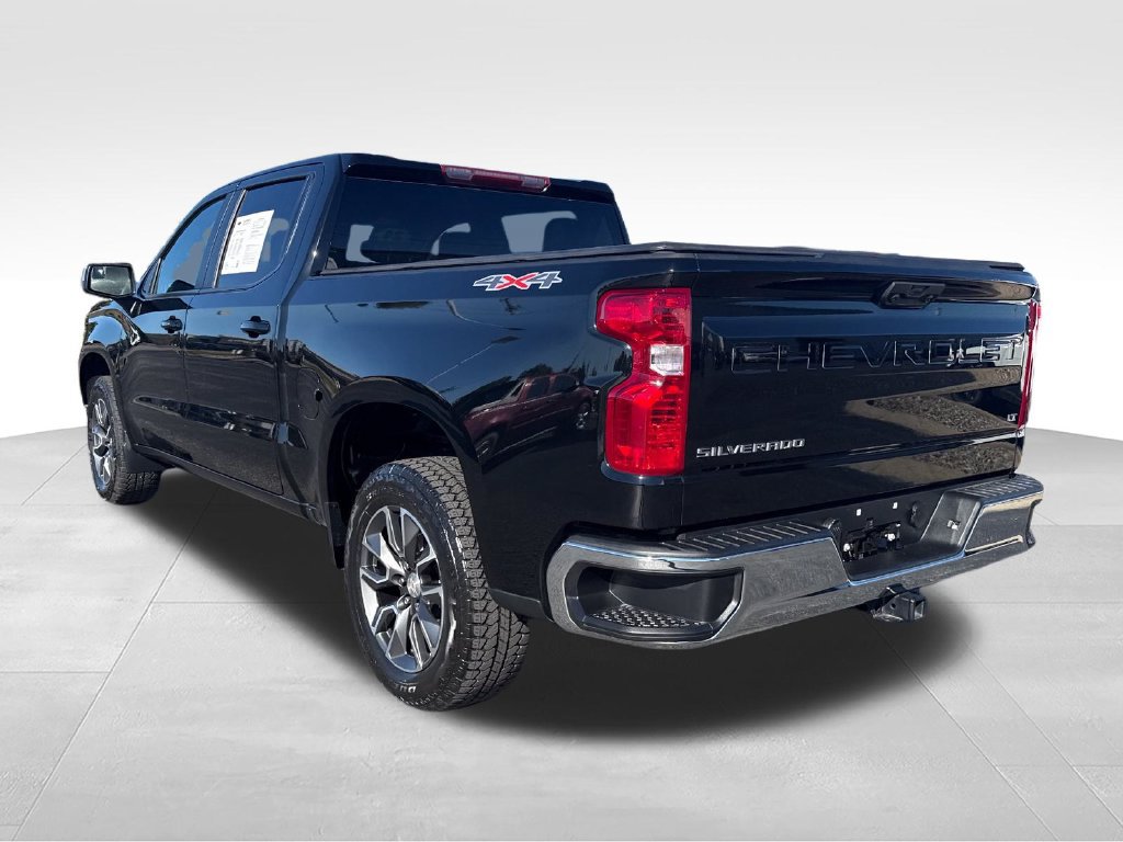 Used 2024 Chevrolet Silverado 1500 LT AWD/4WD image 7