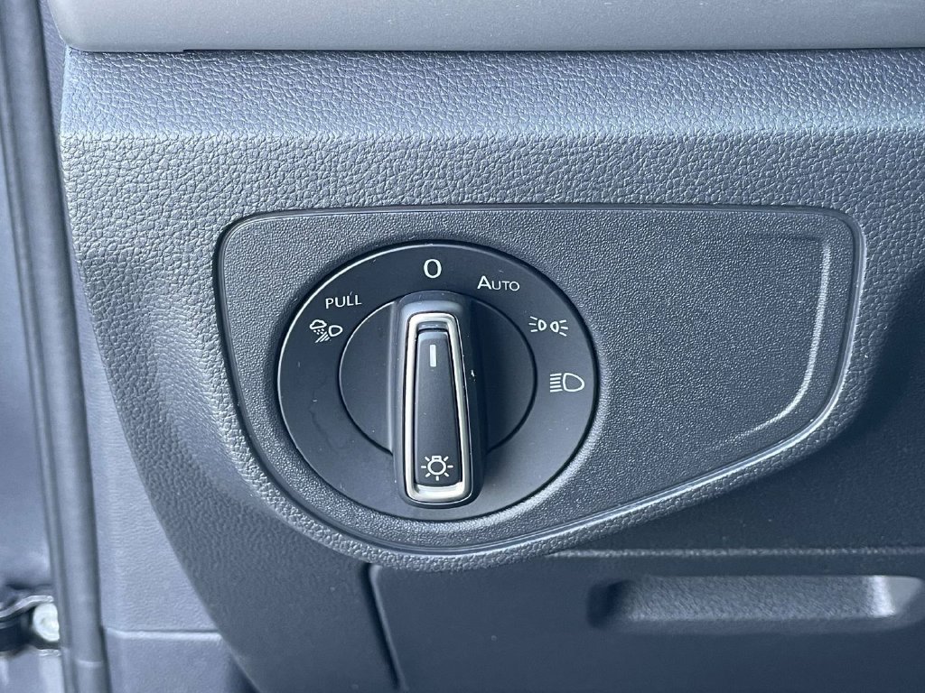 Used 2023 Volkswagen Atlas SE FWD image 20