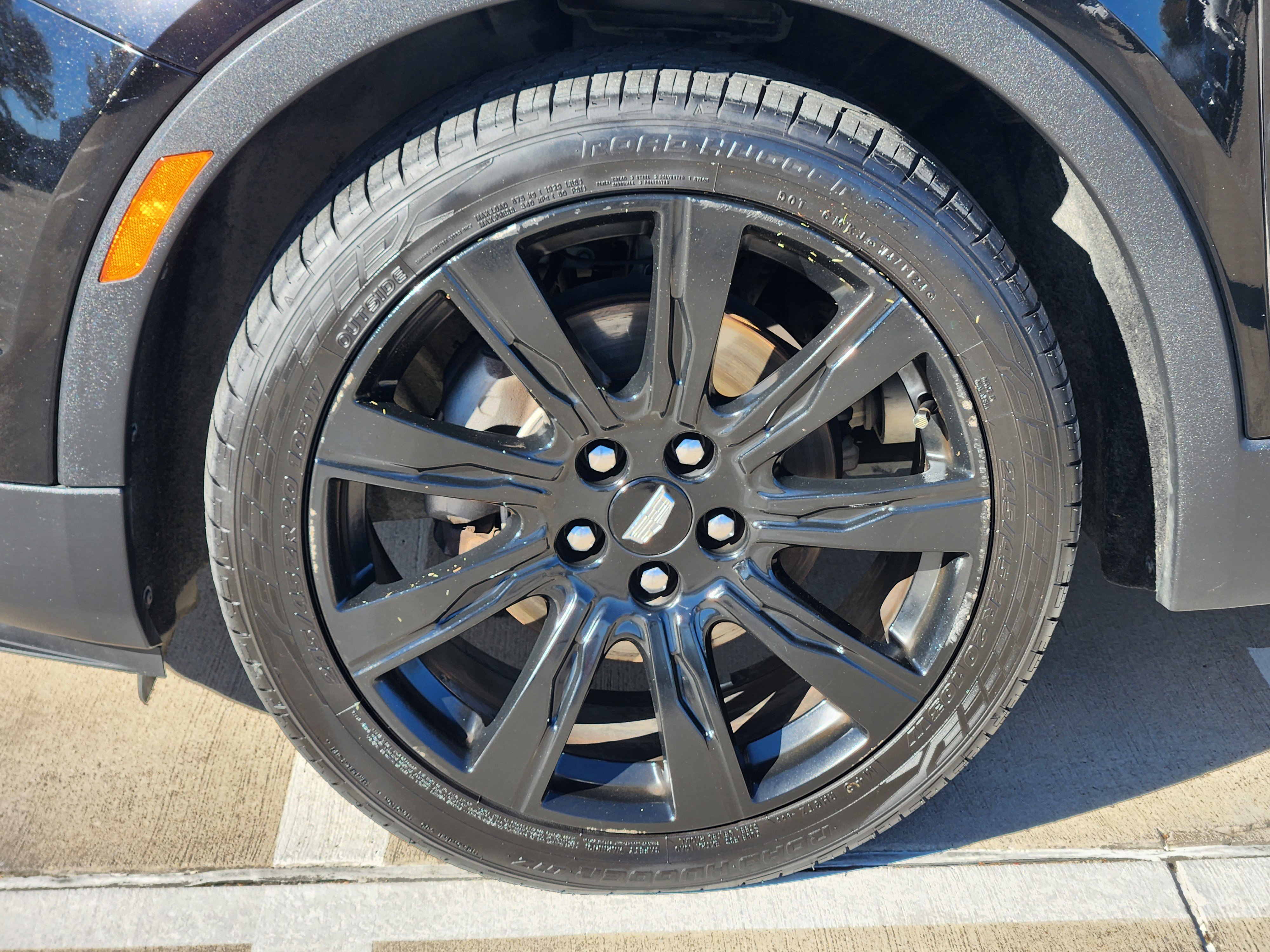 Used 2020 Cadillac XT4 Sport w/ Driver Awareness Package image 10