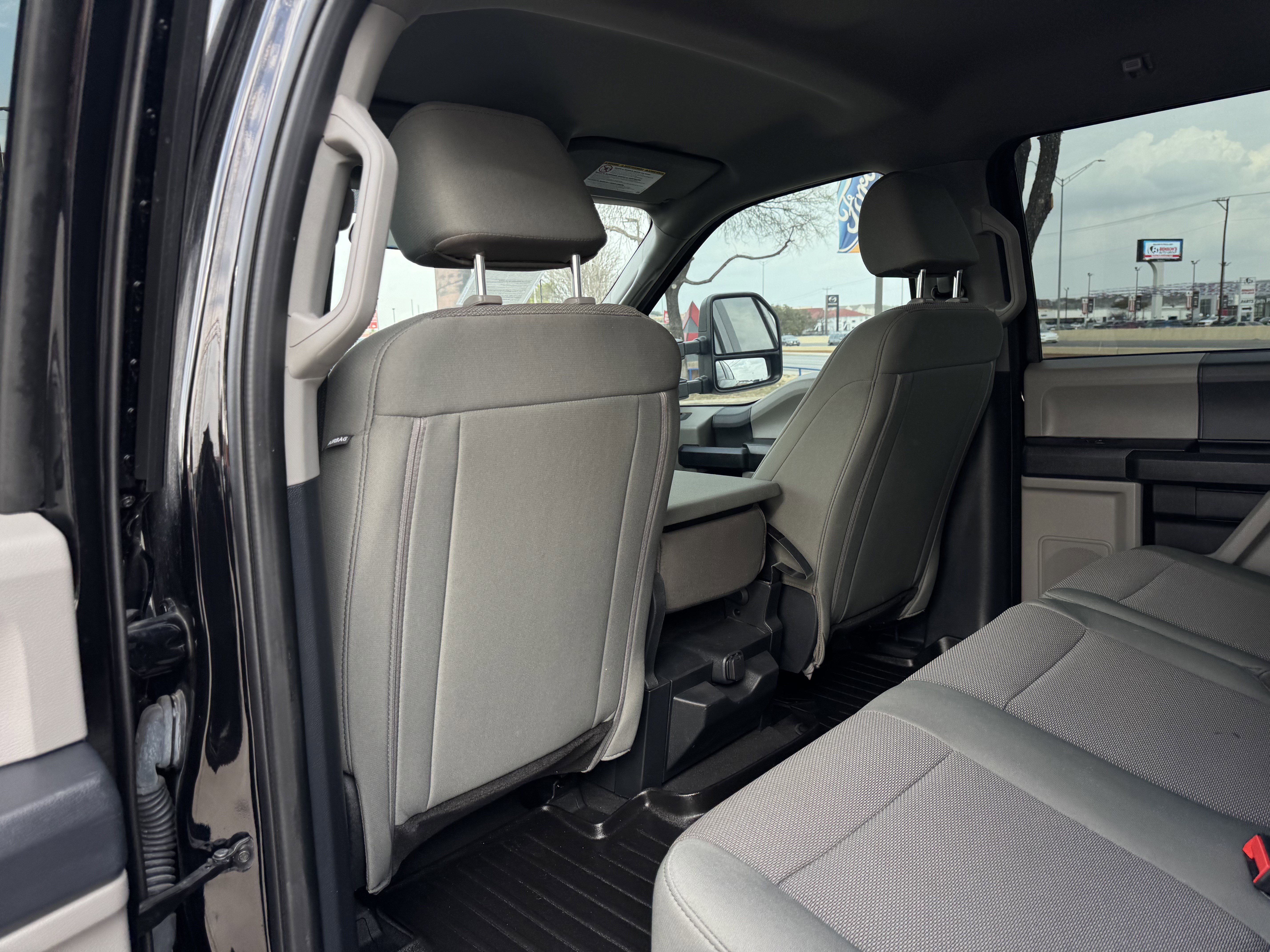 Used 2022 Ford F250 XL w/ STX Appearance Package image 16