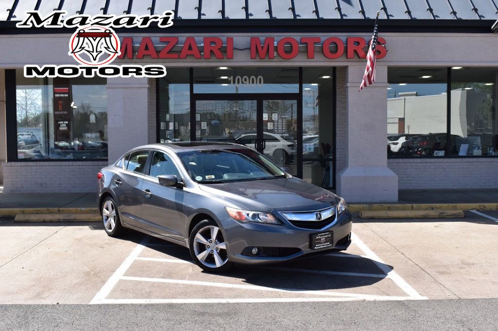 Used 2014 Acura ILX w/ Technology Package