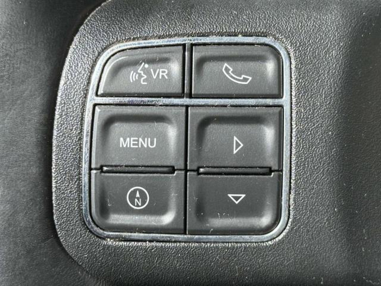 Used 2018 Jeep Wrangler Unlimited Sport S image 23