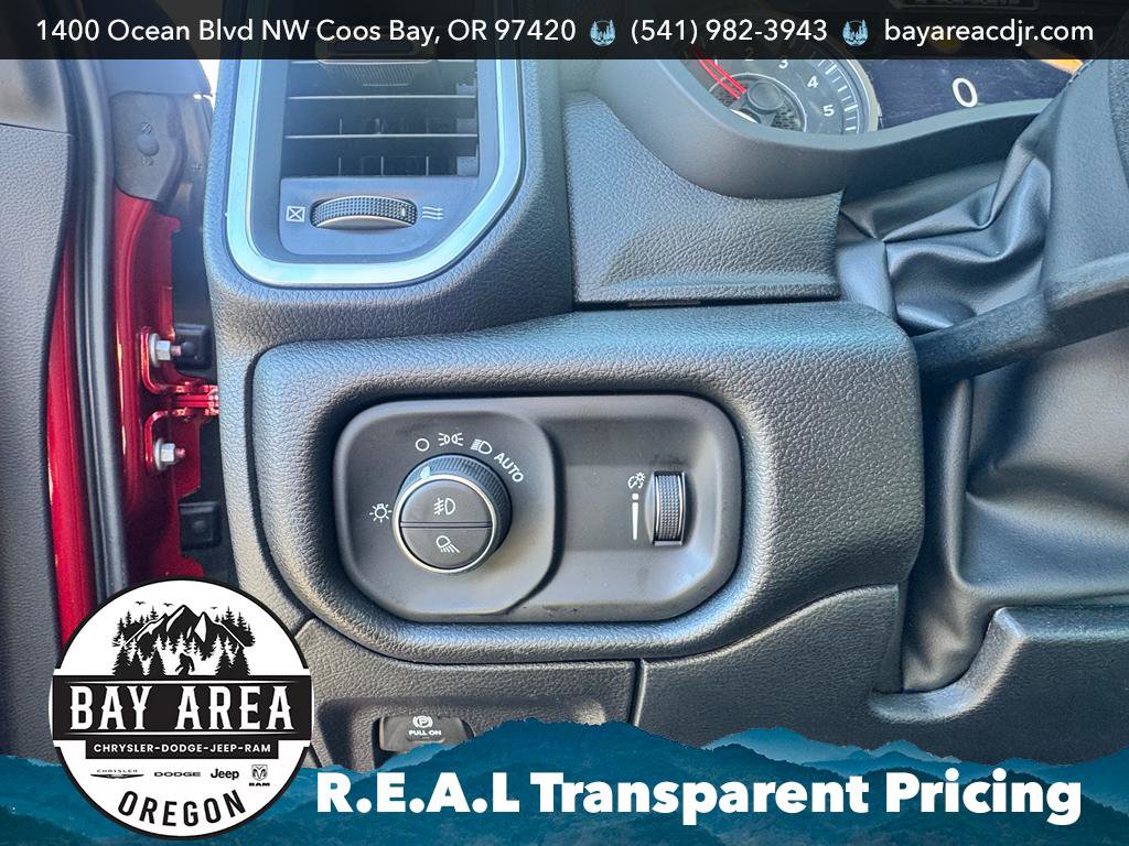 New 2026 RAM 1500 Express AWD/4WD image 17