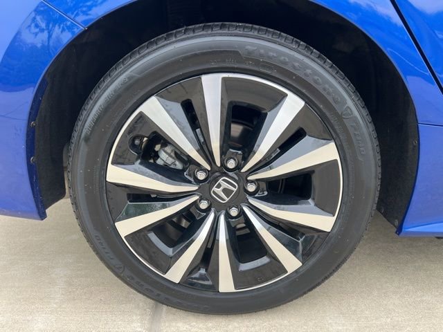 Certified 2023 Honda Civic EX image 3