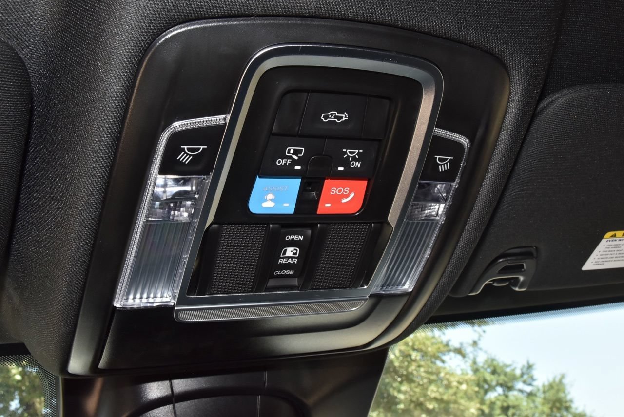 Used 2025 RAM 2500 Laramie w/ Night Edition AWD/4WD image 32