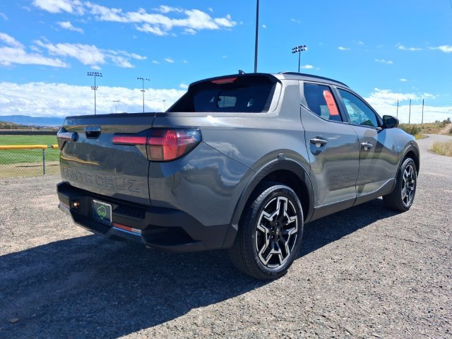 Used 2025 Hyundai Santa Cruz Limited AWD/4WD image 4