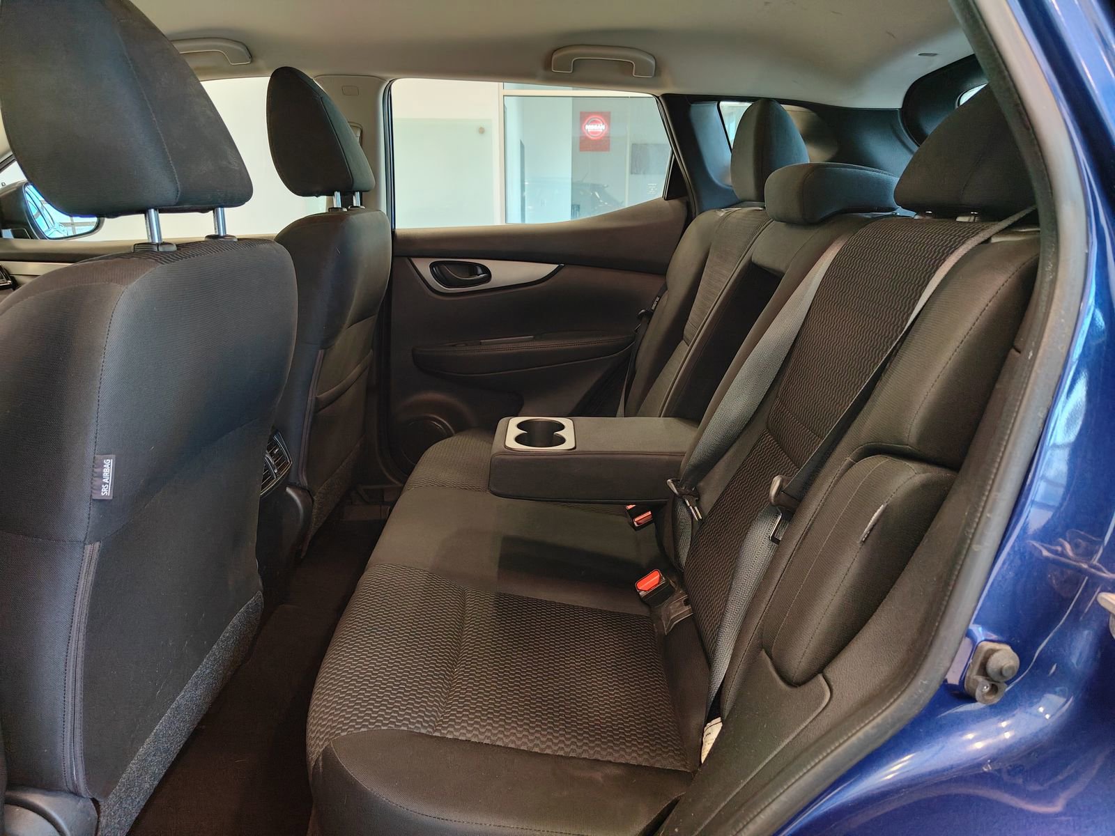 Used 2020 Nissan Rogue Sport S image 14