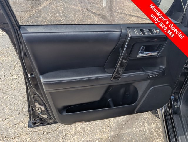 Used 2019 Toyota 4Runner Limited AWD/4WD image 16