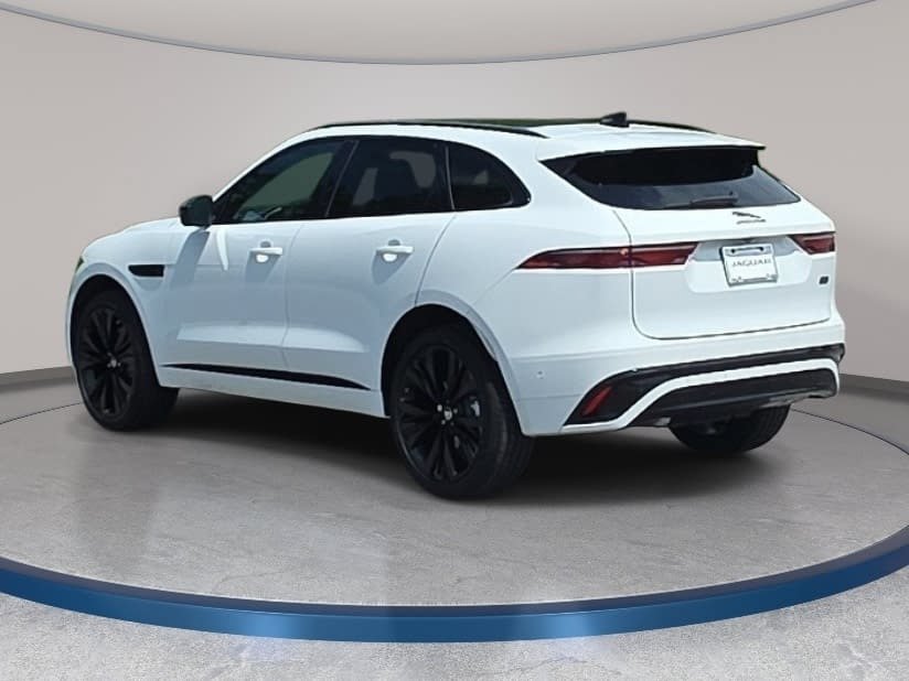 New 2026 Jaguar F-PACE R-Dynamic S AWD/4WD image 7