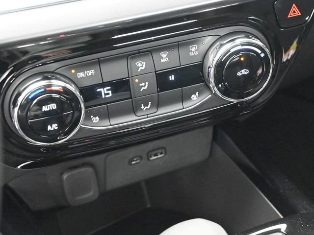 New 2026 Chevrolet Trax ACTIV w/ Driver Confidence Package image 32