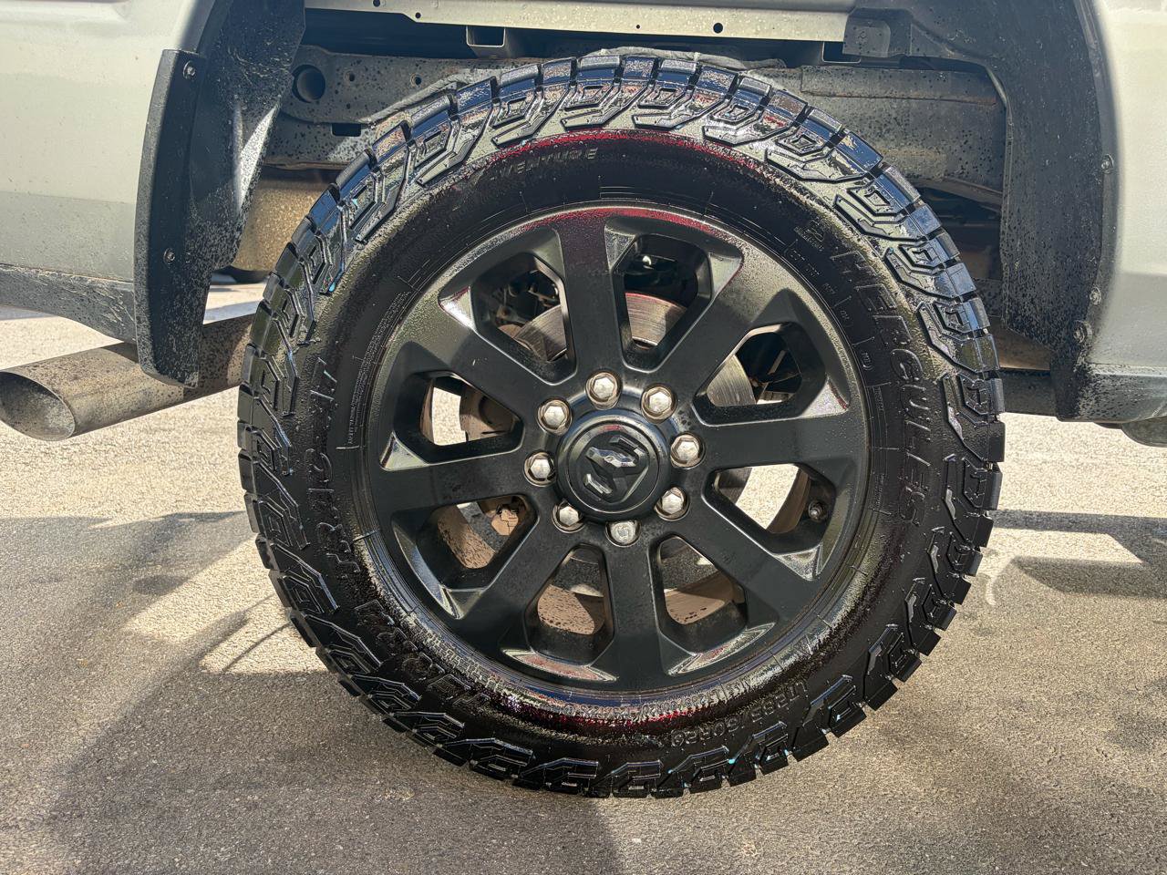 Used 2021 RAM 2500 Big Horn w/ Night Edition AWD/4WD image 18