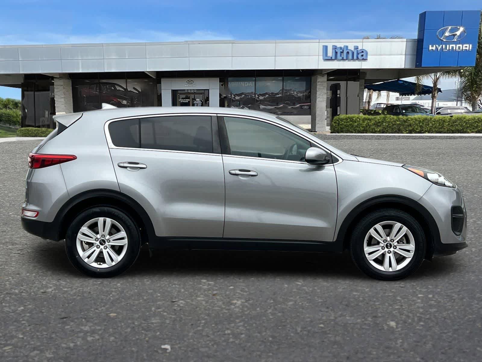 Used 2019 Kia Sportage LX FWD image 9