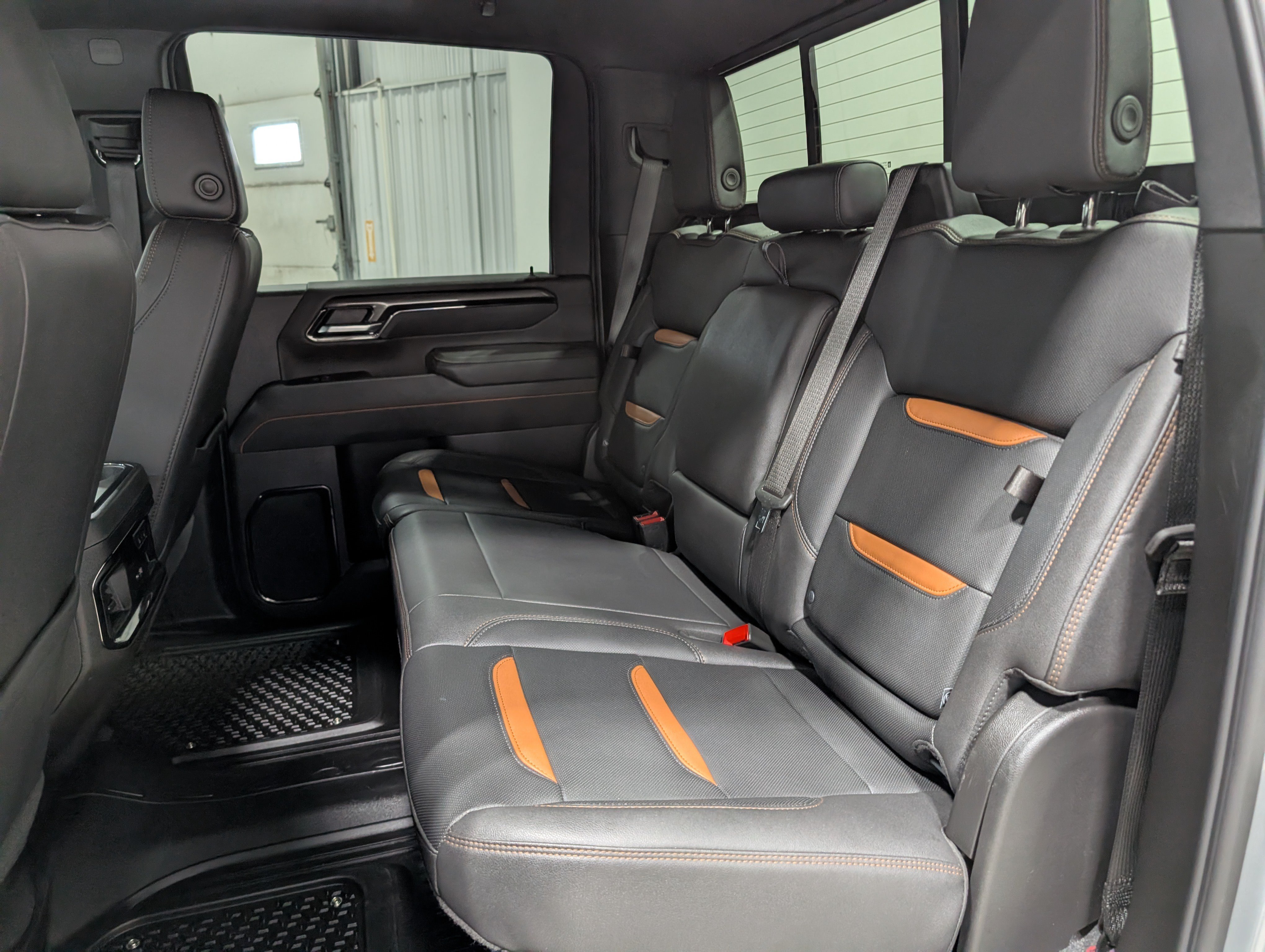 Used 2026 GMC Sierra 2500 AT4 w/ AT4 Premium Plus Package AWD/4WD image 18