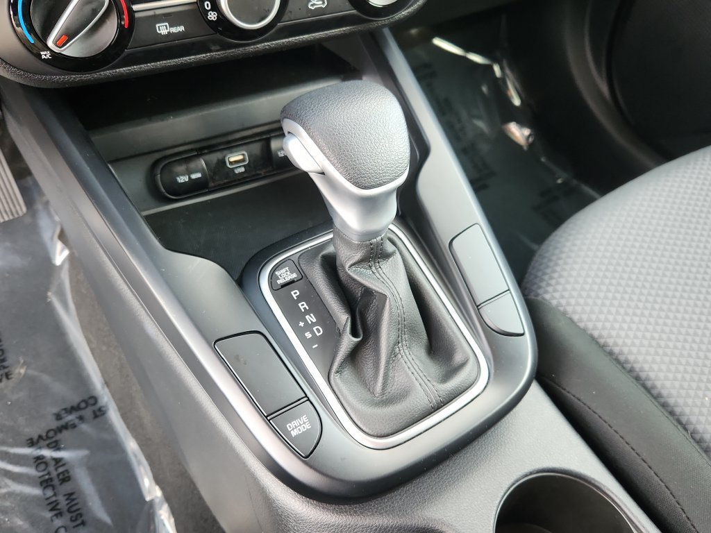 Used 2025 Kia Soul LX FWD image 20