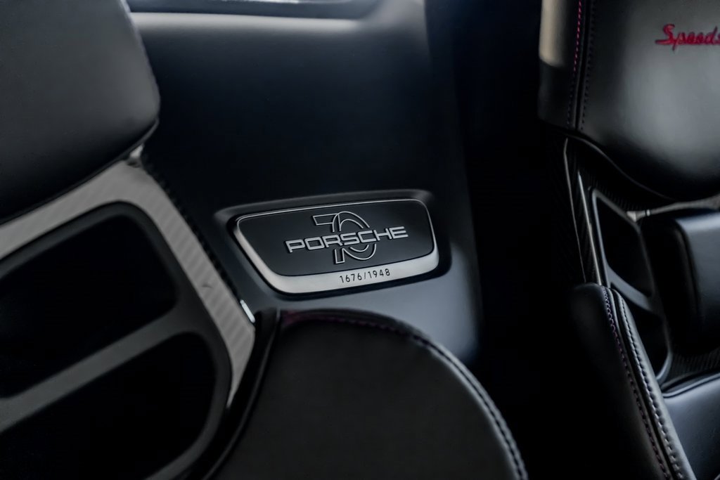 Certified 2019 Porsche 911 Speedster image 28