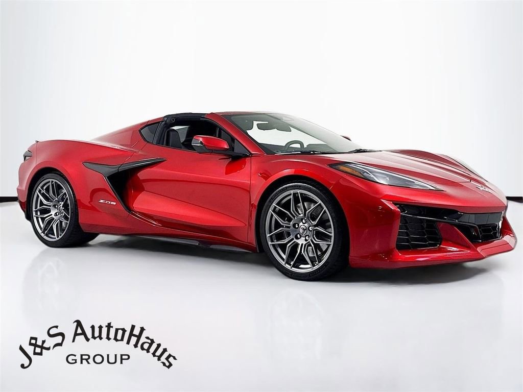 Used 2024 Chevrolet Corvette Z06 w/ Chrome Exterior Badge Package