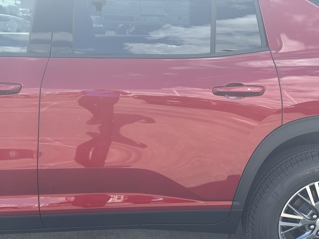 New 2026 Chevrolet Traverse LT image 17