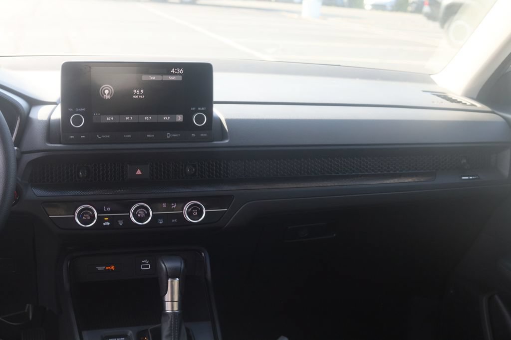 Used 2025 Honda CR-V LX image 11