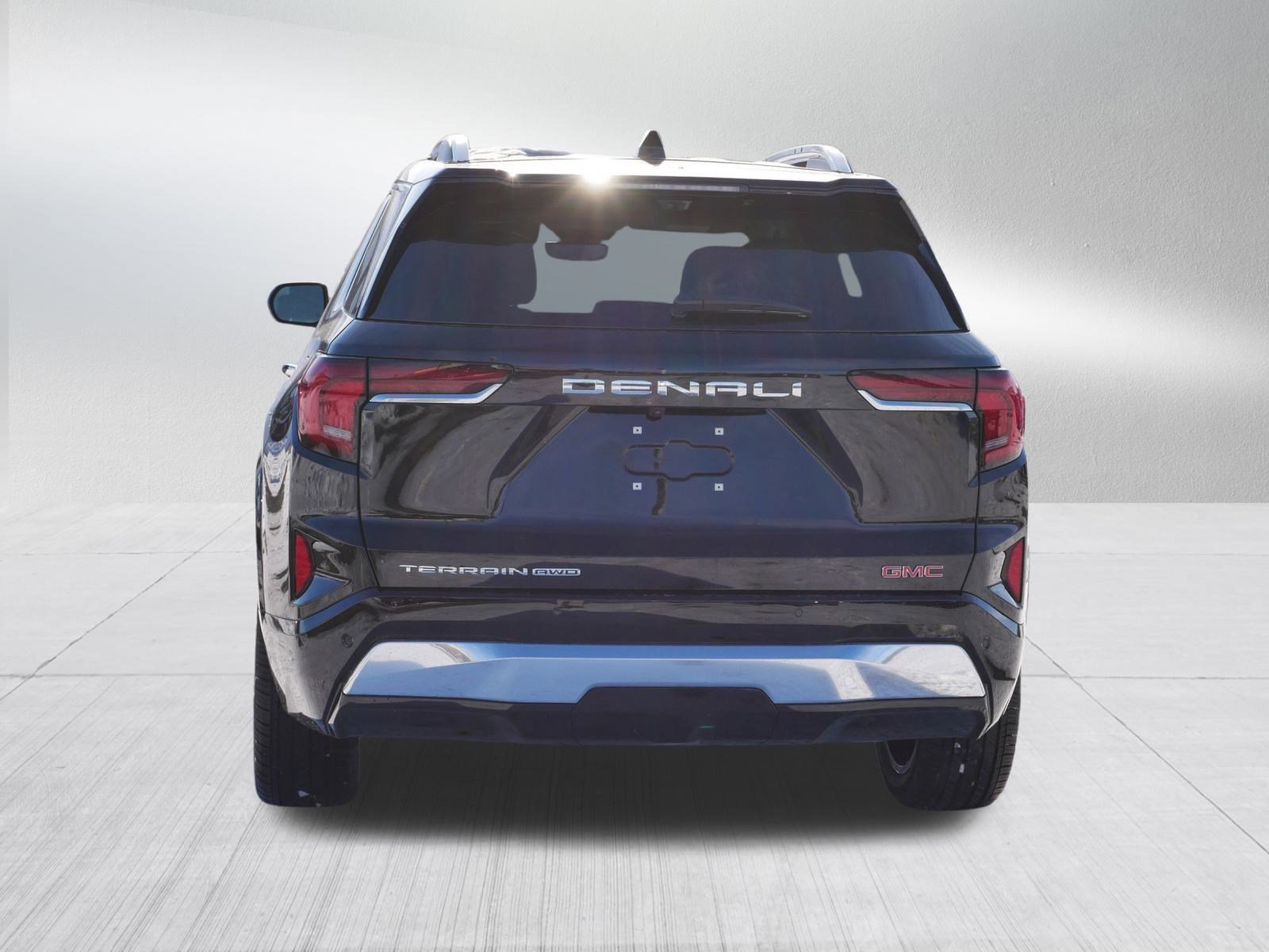 New 2026 GMC Terrain Denali w/ LPO, Black Badging Package image 6