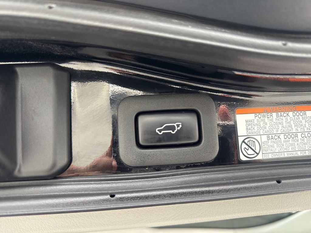 Used 2021 Lexus LX 570 4WD w/ Luxury Package image 33