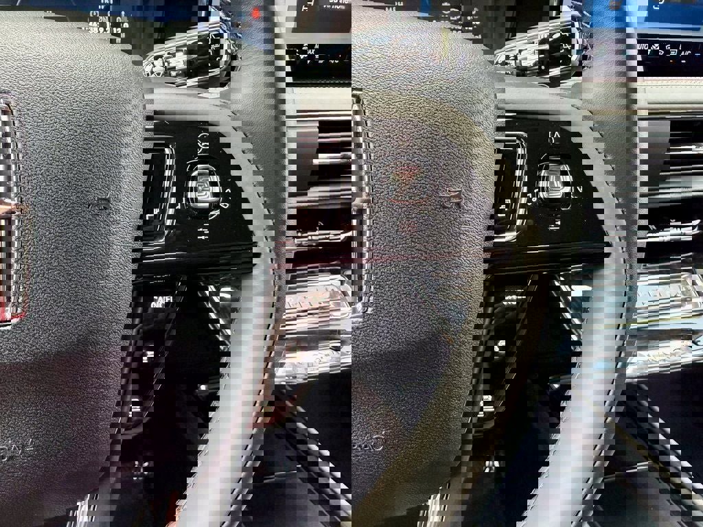 New 2025 Lincoln Corsair Grand Touring image 28