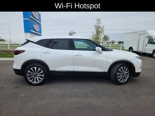 Used 2023 Chevrolet Blazer Premier image 10