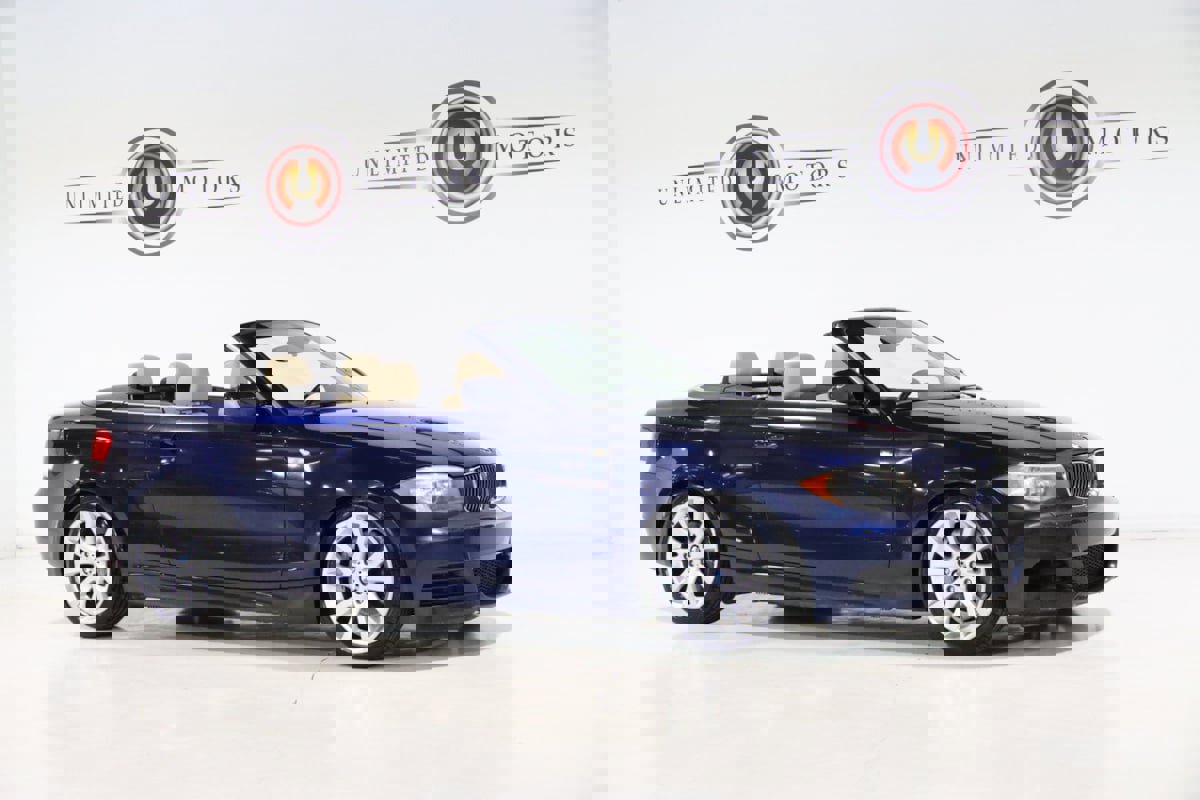 Used 2012 BMW 135i Convertible image 7