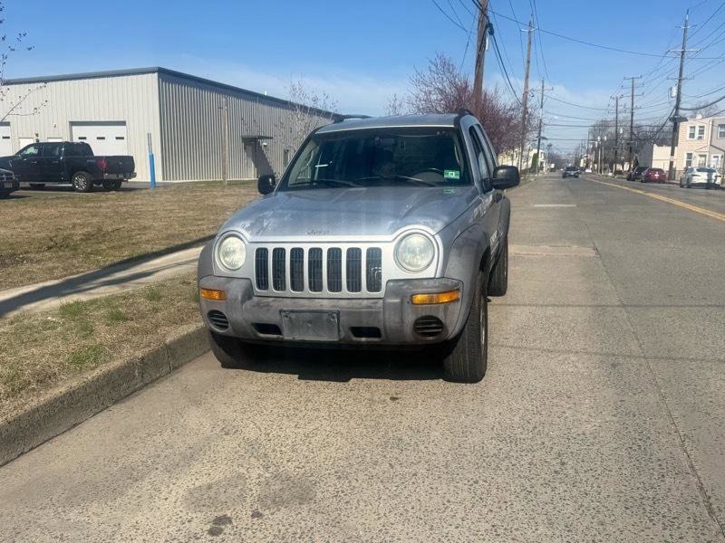 Used 2002 Jeep Liberty Sport image 3