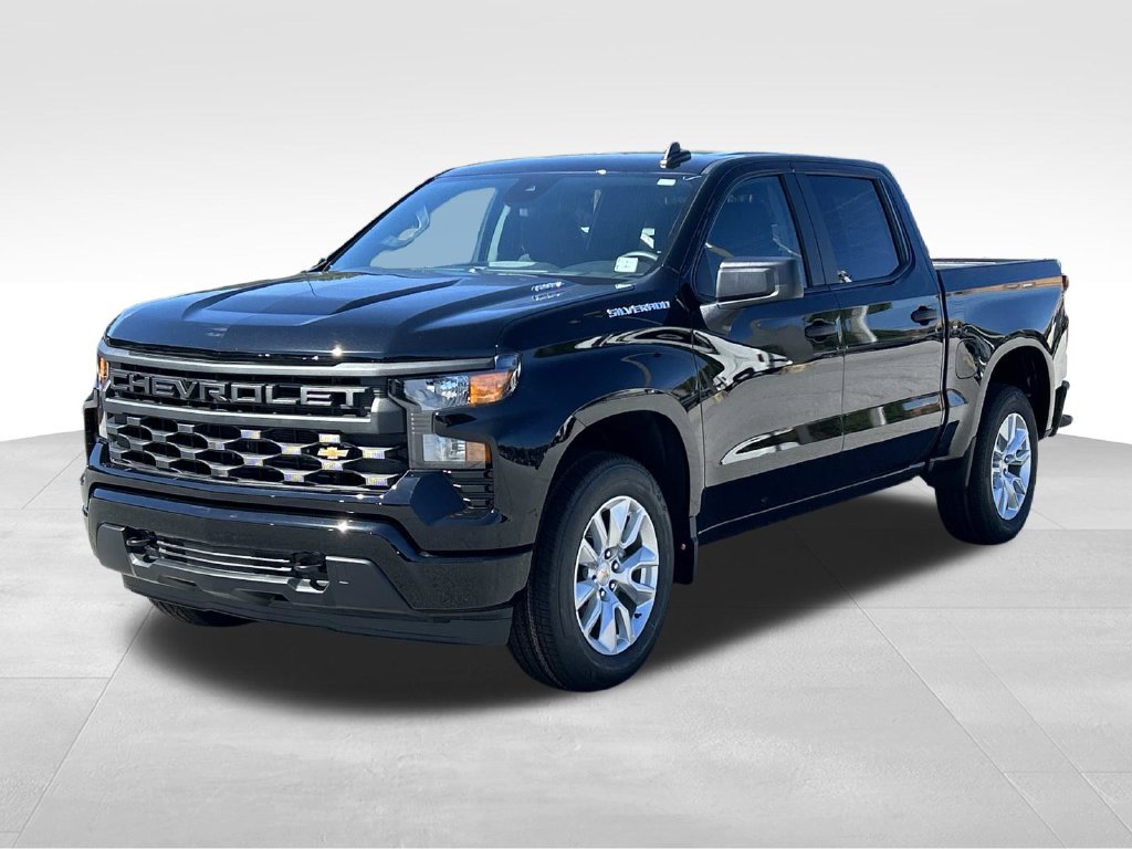 New 2026 Chevrolet Silverado 1500 Custom RWD image 8