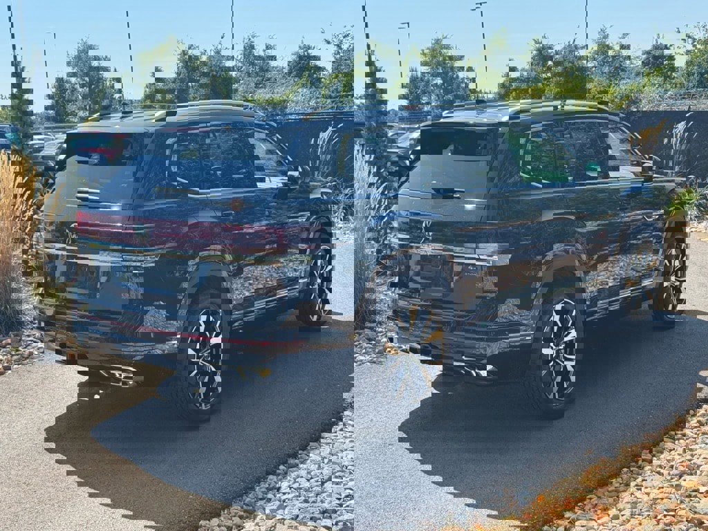 New 2026 Volkswagen Atlas SEL Premium R-Line image 5