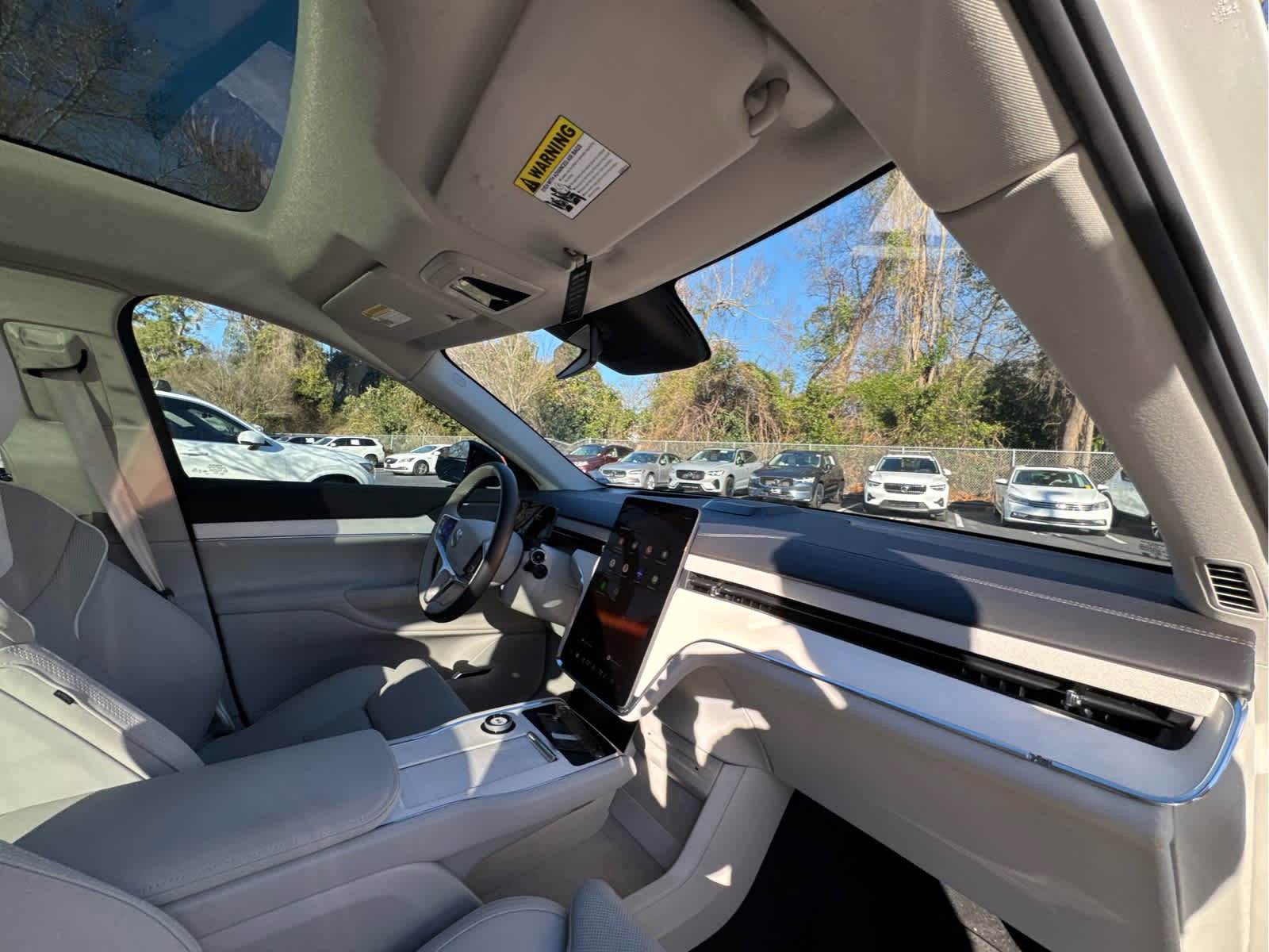 Certified 2025 Volvo EX90 Ultra image 18