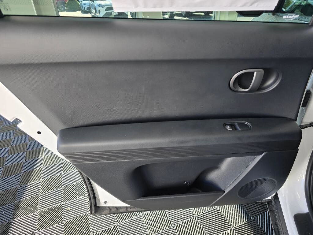 New 2026 Hyundai Ioniq 5 SEL image 36