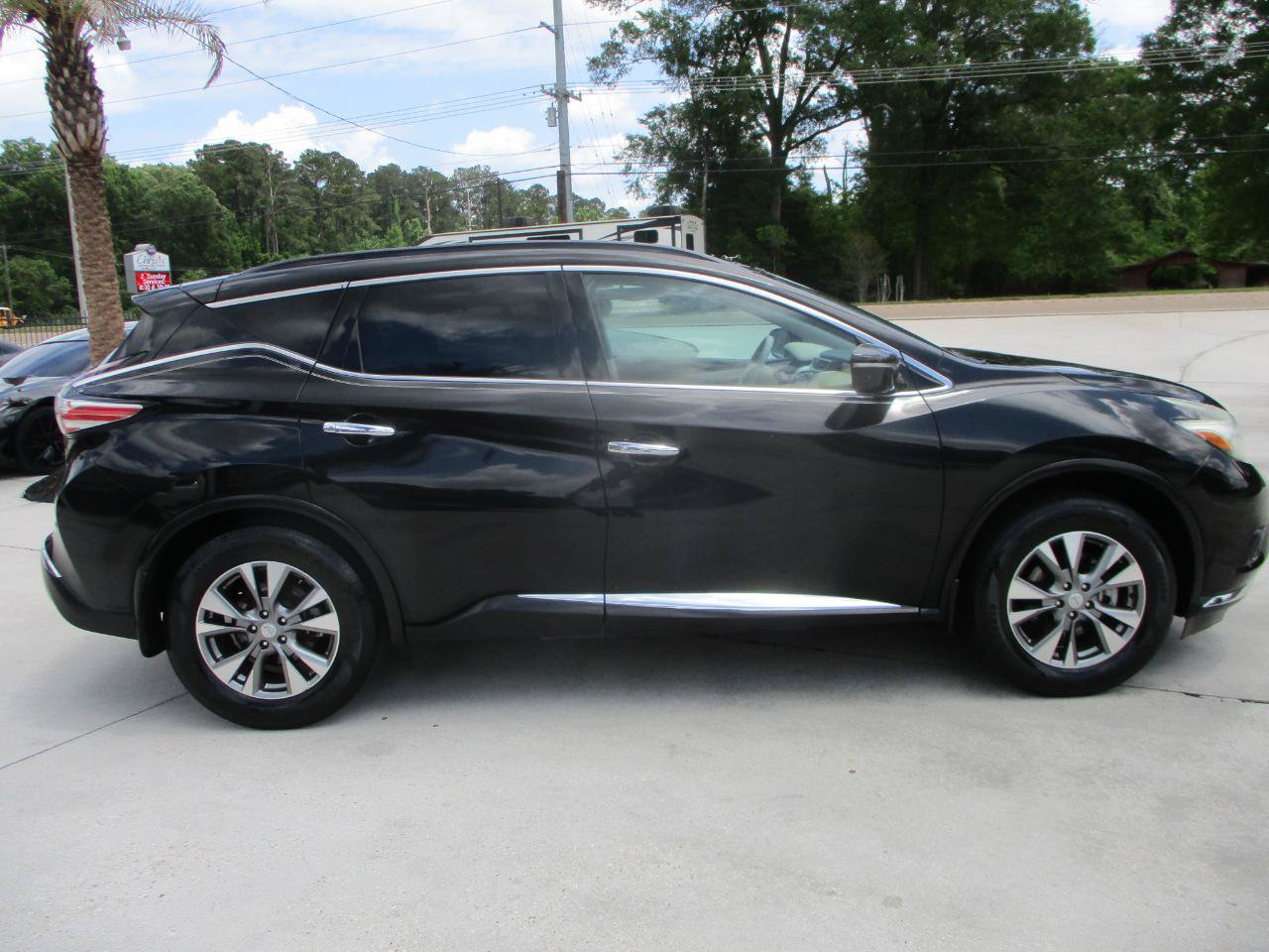 Used 2015 Nissan Murano SV w/ Cargo Package FWD image 24