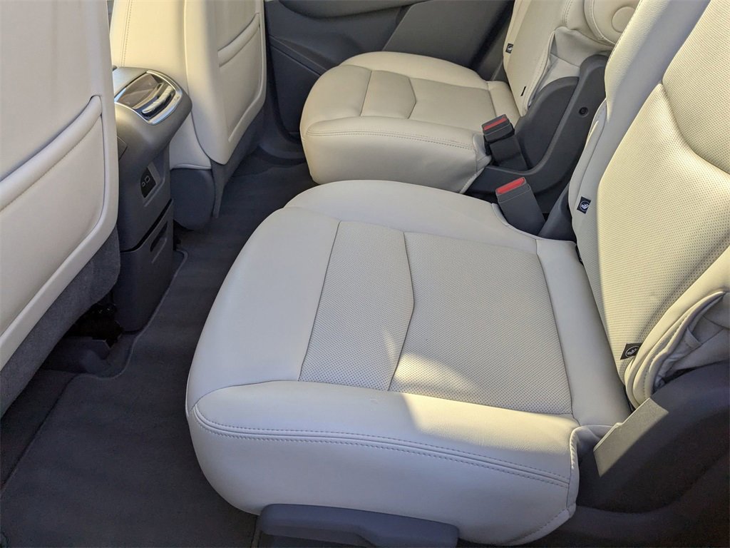 Certified 2024 Cadillac XT6 Premium Luxury w/ Technology Package image 25