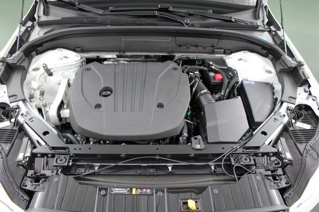 New 2026 Volvo XC60 B5 Plus w/ Protection Package Premier AWD/4WD image 61