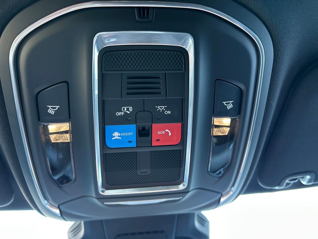 New 2026 Jeep Cherokee Laredo image 35