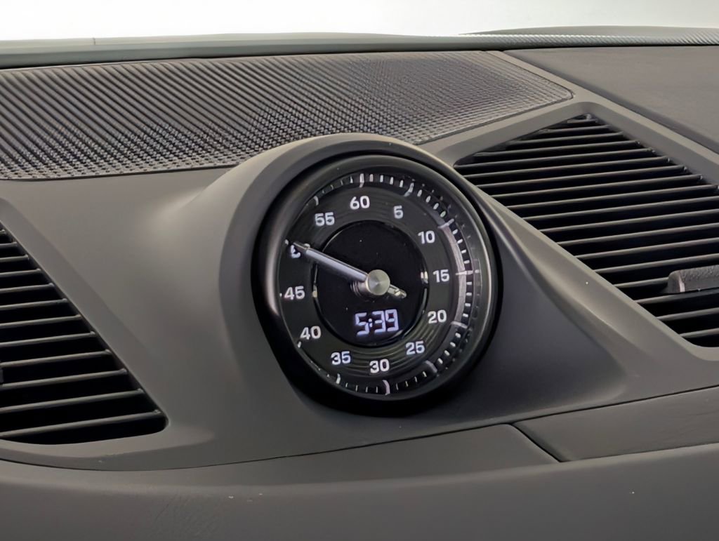 New 2026 Porsche Cayenne Coupe image 30