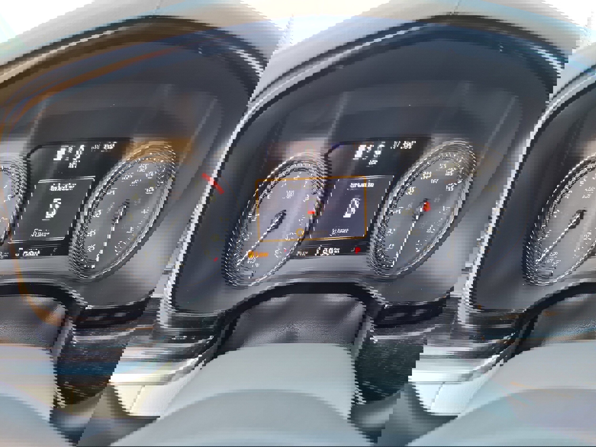 Used 2020 Cadillac XT6 Premium Luxury image 27