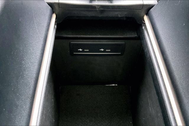 Used 2021 Mercedes-Benz GLC 300 4MATIC image 19
