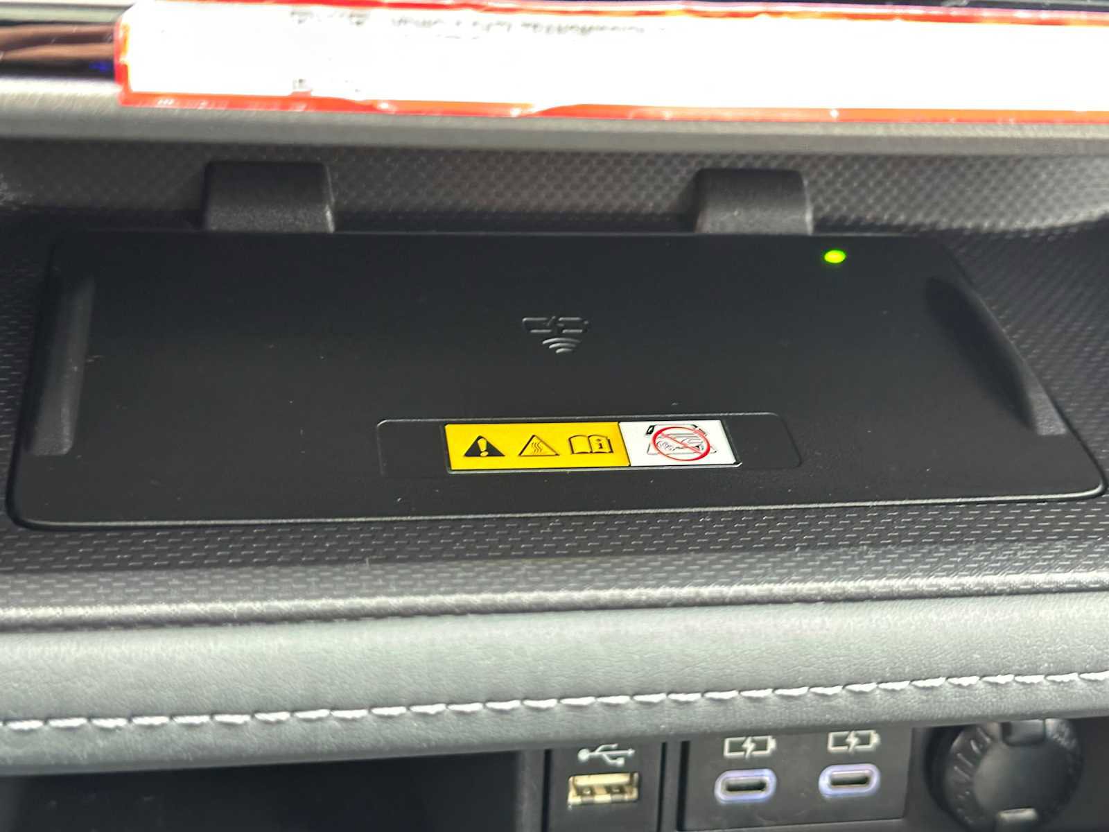 Used 2025 Toyota Highlander Limited image 29