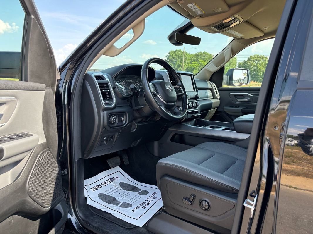 Used 2020 RAM 1500 Big Horn AWD/4WD image 16