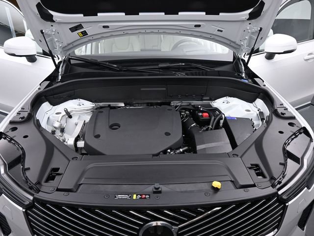 New 2026 Volvo XC90 B6 Ultra w/ Protection Package image 36