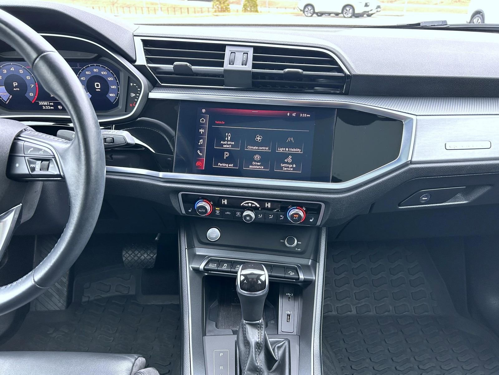 Used 2020 Audi Q3 2.0T Premium Plus w/ Premium Plus Package image 13