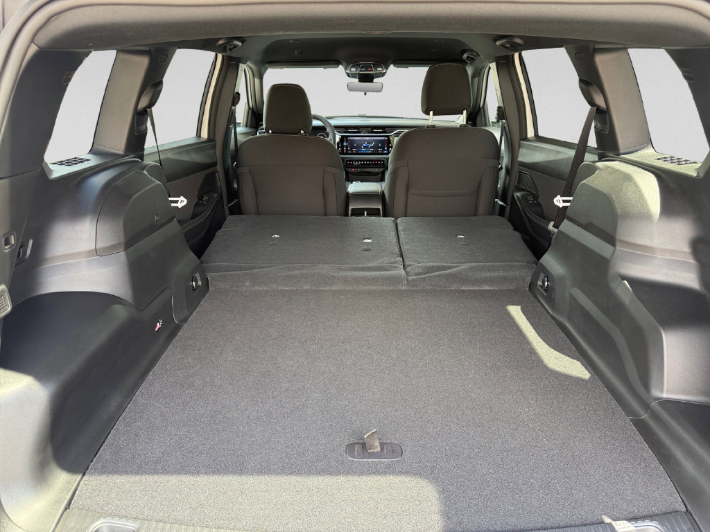 New 2026 Jeep Cherokee Laredo AWD/4WD image 29